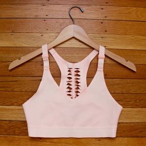 Peach V-neck Incredible Ultralight Sports Bra